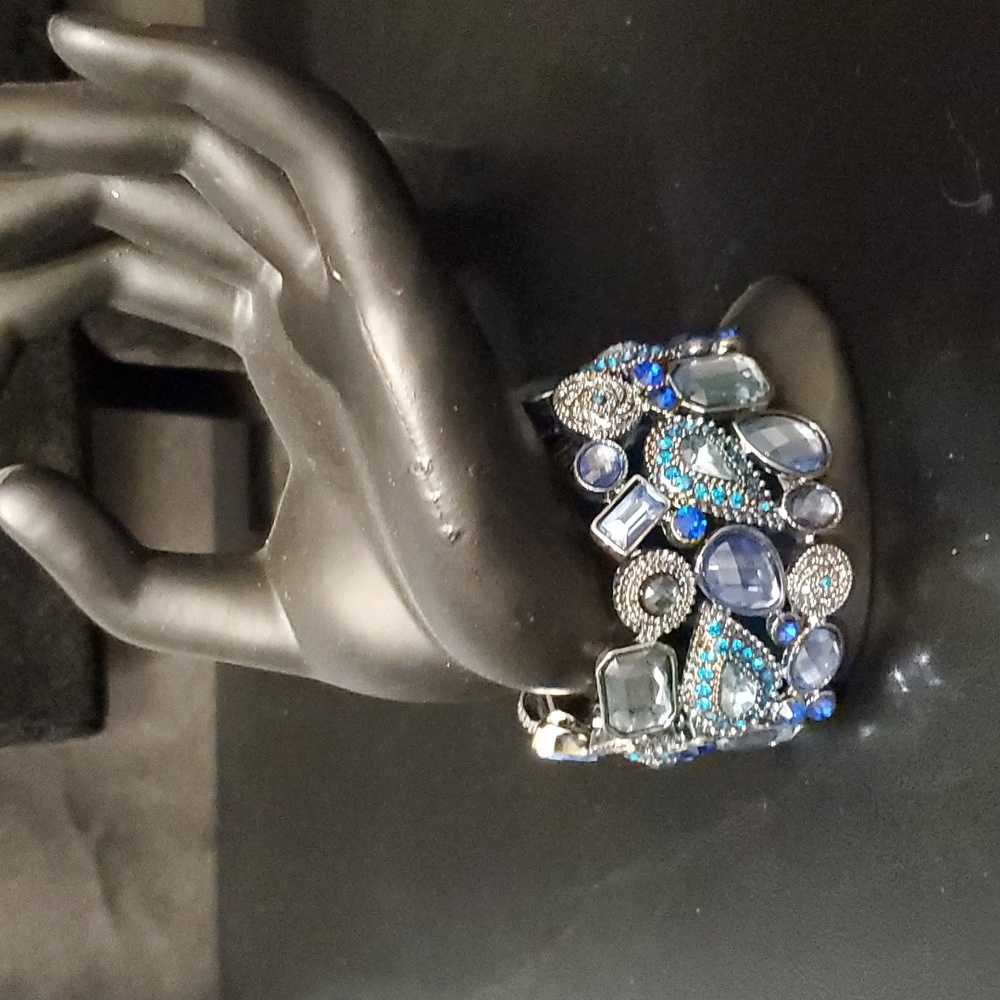 Wide Elastic Rhinestone Bracelet: Bridal Formal Special Occasion Competi…